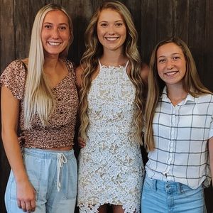 Meet your Posher, Chloe